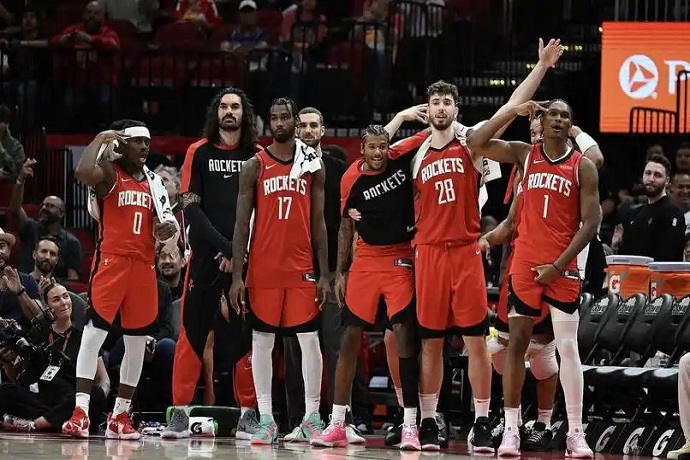 数字揭秘！湖人西部第四，季后赛首轮火湖碰撞火花四溅